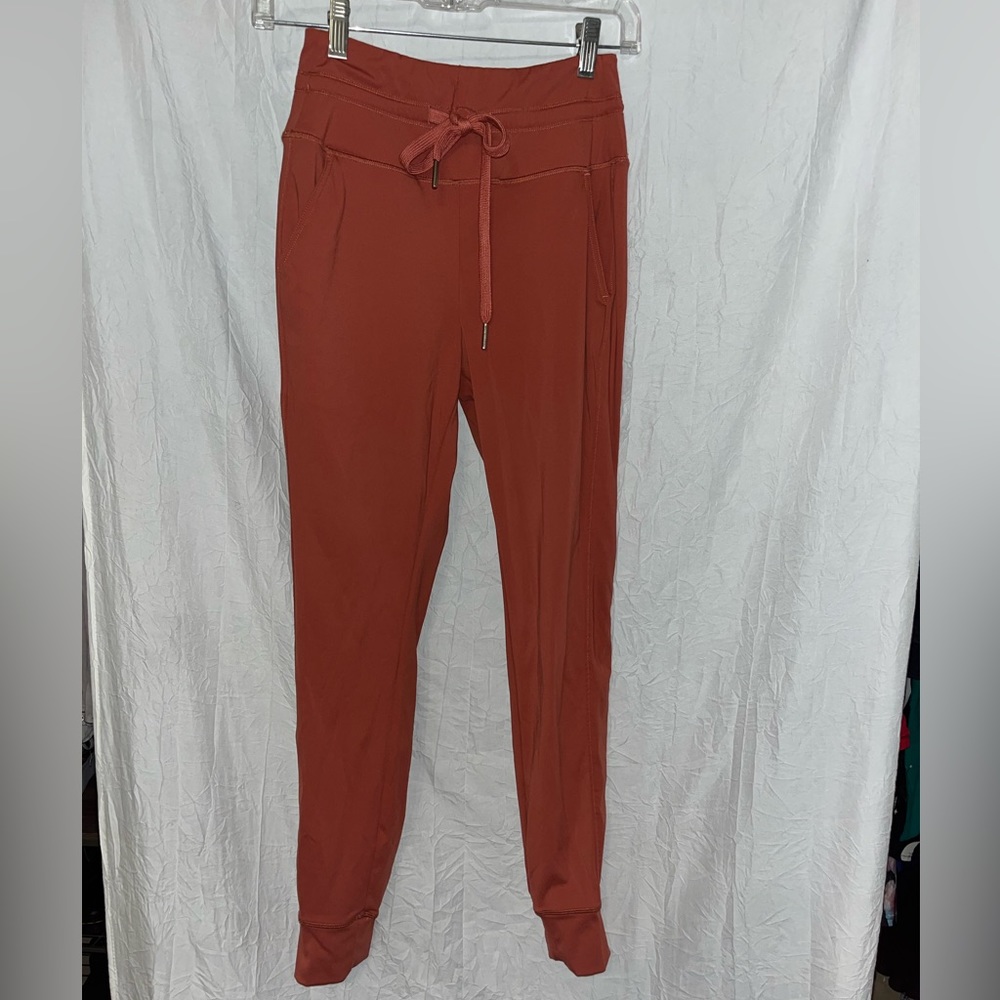 HALARA Drawstring Leggings in Salmon 🌵Small